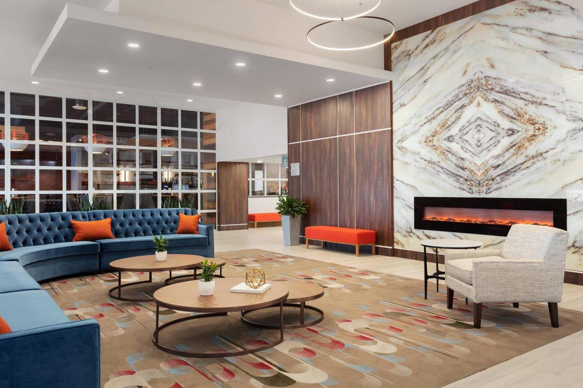 Delta Hotels By Marriott Indianapolis Airport Dış mekan fotoğraf